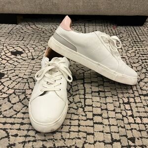 Dolce Vita white low top sneakers with pink